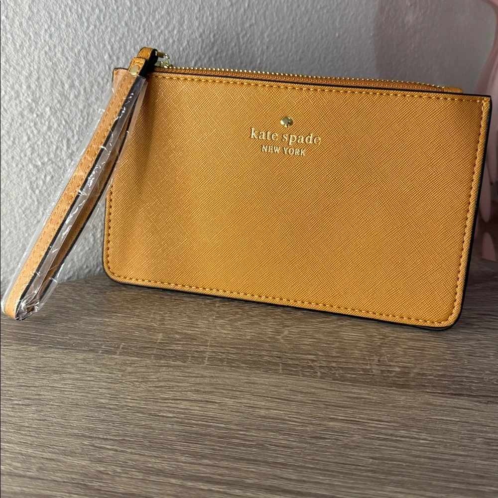 Kate Spade Tan Wristlet - Picture 4 of 10